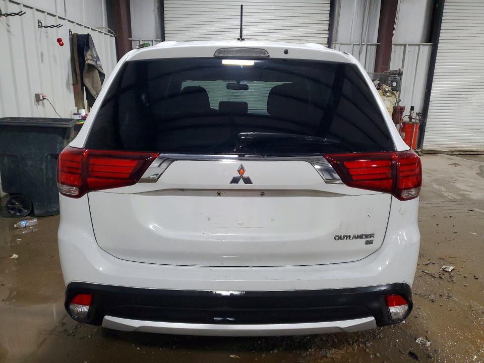 54662786 :رقم المزاد ، JA4AZ3A31GZ004773 vin ، 2016 Mitsubishi Outlander مزاد بيع