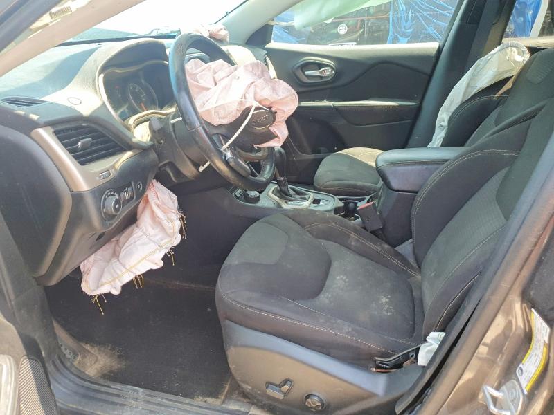 52050246 :رقم المزاد ، 1C4PJMCB8GW360978 vin ، 2016 Jeep Cherokee مزاد بيع