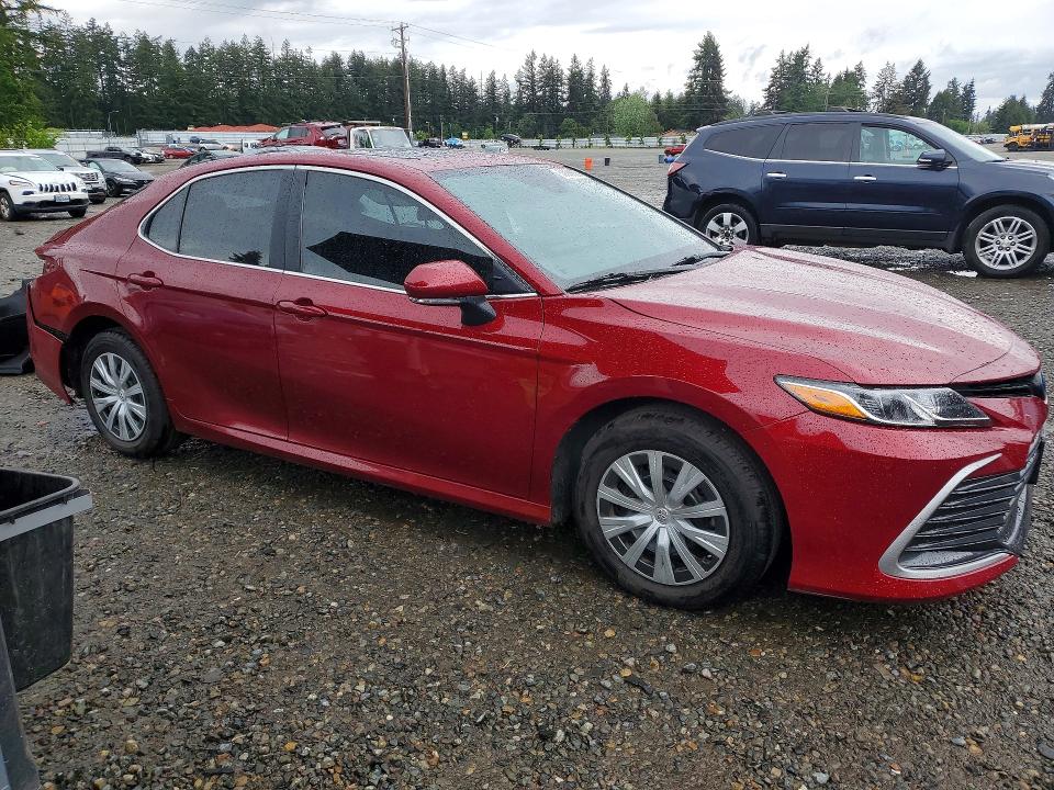 53059326 :رقم المزاد ، 4T1H31AK6NU587137 vin ، 2022 Toyota Camry مزاد بيع