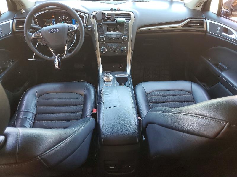 53852276 :رقم المزاد ، 3FA6P0LU3HR315431 vin ، 2017 Ford Fusion مزاد بيع