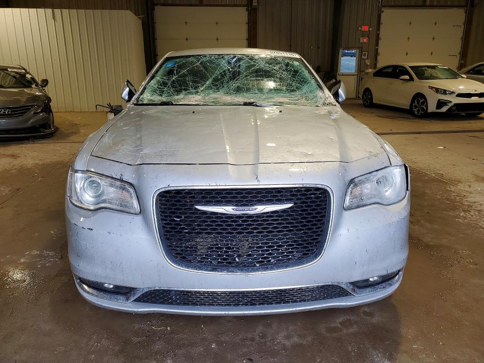 Продажа на аукционе авто 2020 Chrysler 300, vin: 2C3CCARG5LH225660, номер лота: 52851116