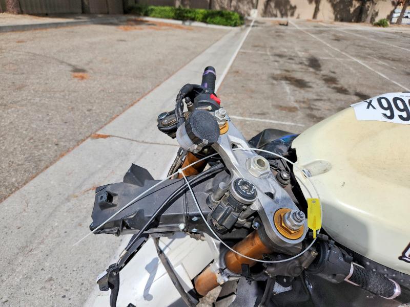2005 Kawasaki Zx636 მანქანა იყიდება აუქციონზე, vin: JKBZXJC155A004999, აუქციონის ნომერი: 54980566