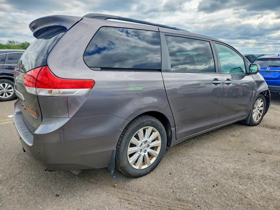Продажа на аукционе авто 2011 Toyota Sienna, vin: 5TDDK3DC8BS023415, номер лота: 53773036
