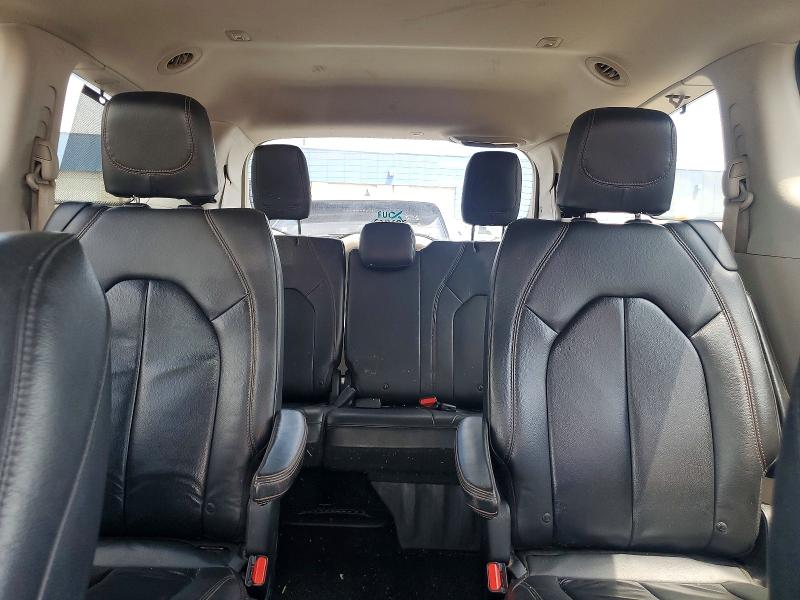 53183766 :رقم المزاد ، 2C4RC1BG7HR583795 vin ، 2017 Chrysler Pacifica مزاد بيع