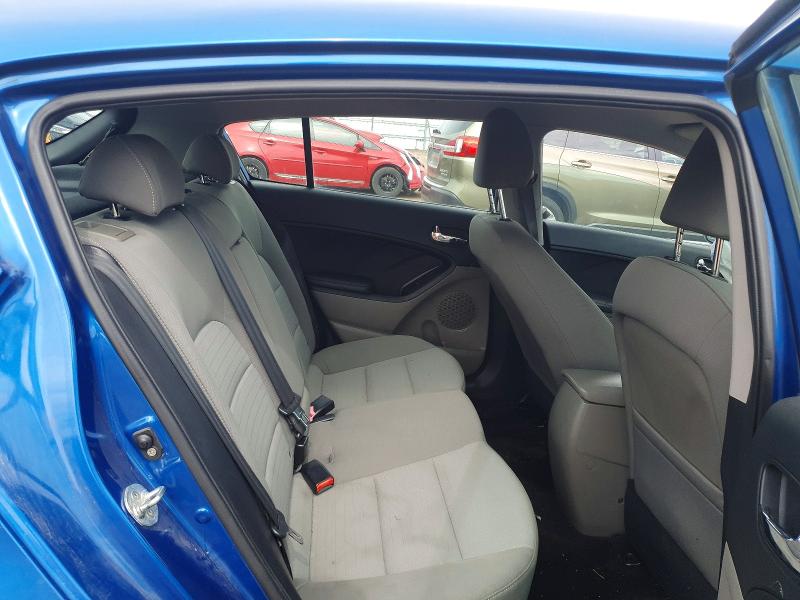 55094416 :رقم المزاد ، KNAFX5A89F5271722 vin ، 2015 Kia Forte مزاد بيع