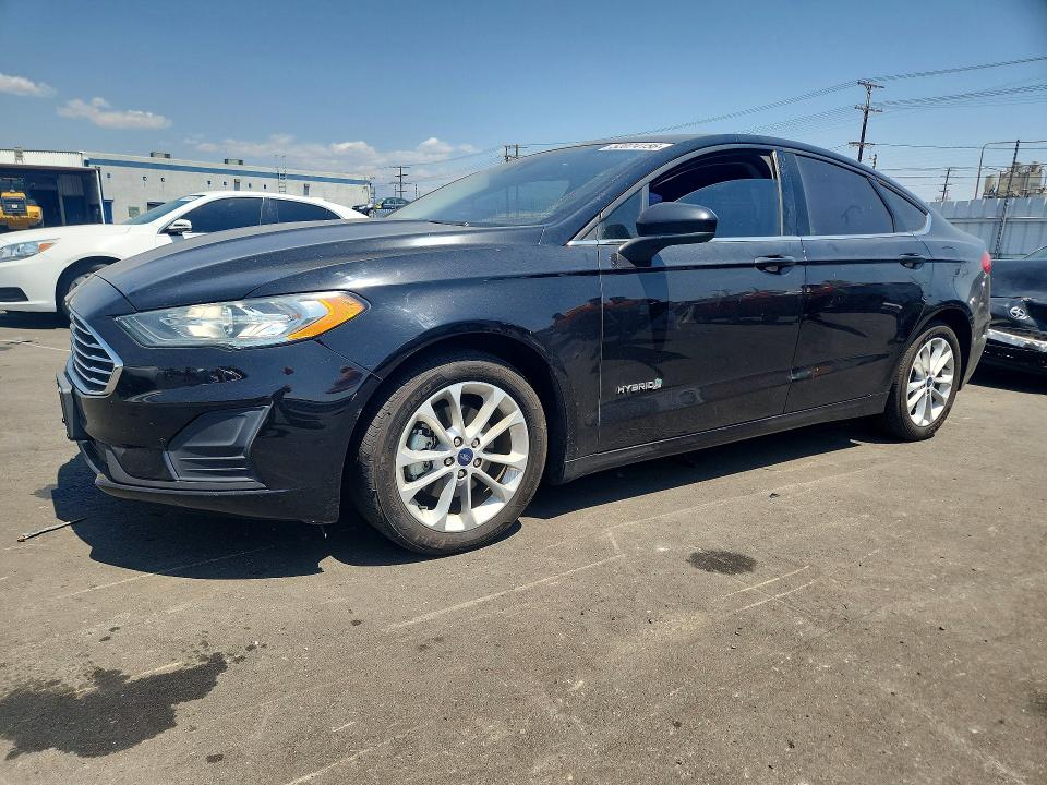Продажа на аукционе авто 2019 Ford Fusion, vin: 3FA6P0LU3KR114975, номер лота: 52074156