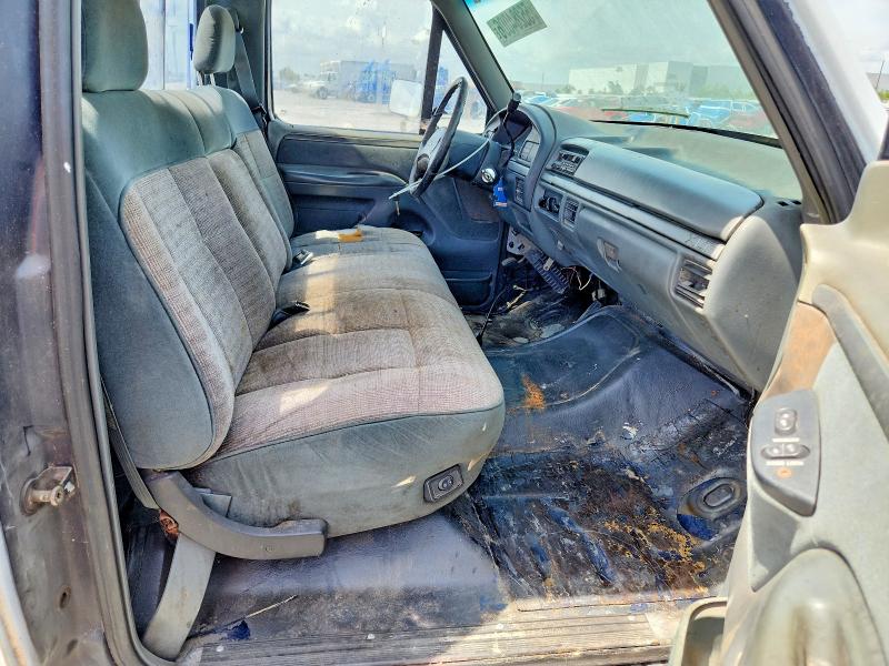 55284006 :رقم المزاد ، 1FTEF15N6NLA57405 vin ، 1992 Ford F150 مزاد بيع