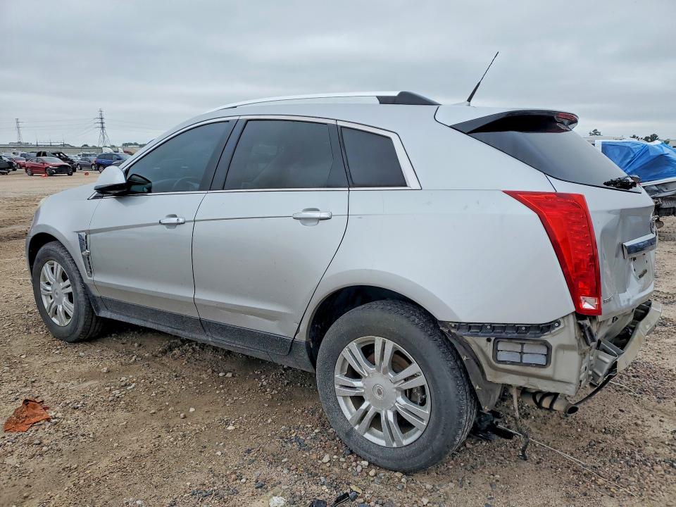 52200566 :رقم المزاد ، 3GYFNAEY2AS505428 vin ، 2010 Cadillac Srx مزاد بيع