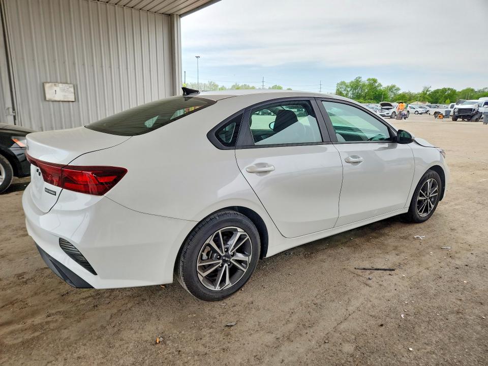 2023 Kia Forte მანქანა იყიდება აუქციონზე, vin: 3KPF24AD8PE567314, აუქციონის ნომერი: 53284866