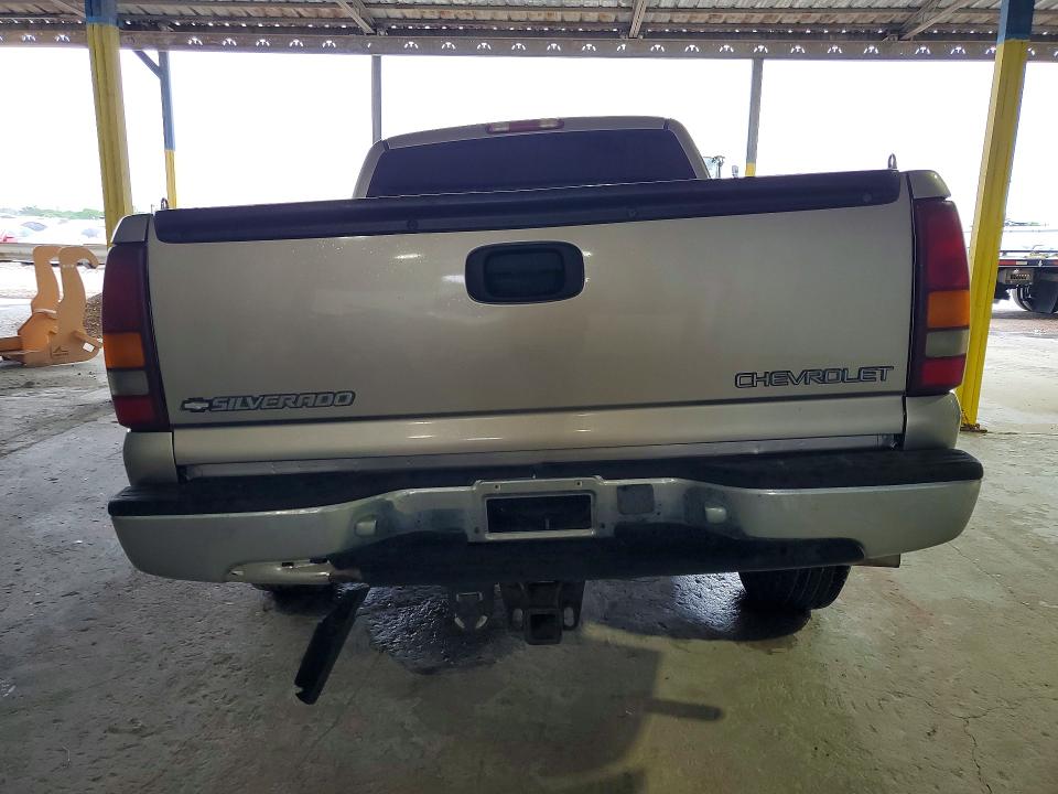 51962246 :رقم المزاد ، 2GCEC19T3Y1310420 vin ، 2000 Chevrolet Silverado مزاد بيع