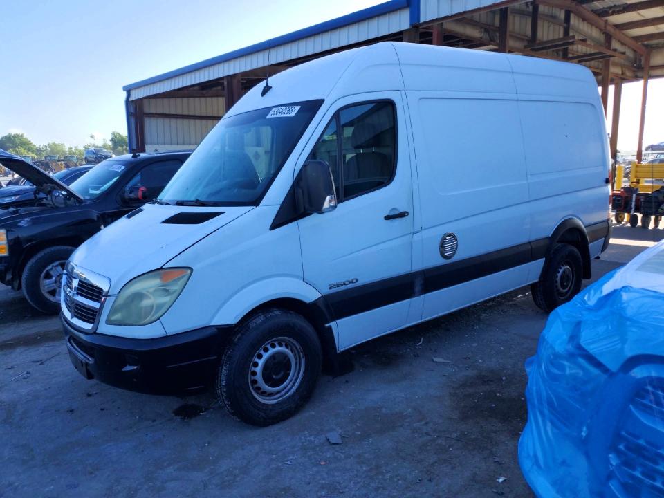 53640266 :رقم المزاد ، WD0PE745685230291 vin ، 2008 Dodge Sprinter مزاد بيع