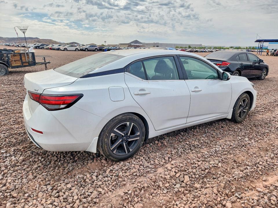47644436 :رقم المزاد ، 3N1AB8CV2RY383580 vin ، 2024 Nissan Sentra مزاد بيع
