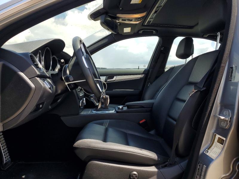 54514466 :رقم المزاد ، WDDGF8BB0CR213580 vin ، 2012 Mercedes-benz C مزاد بيع