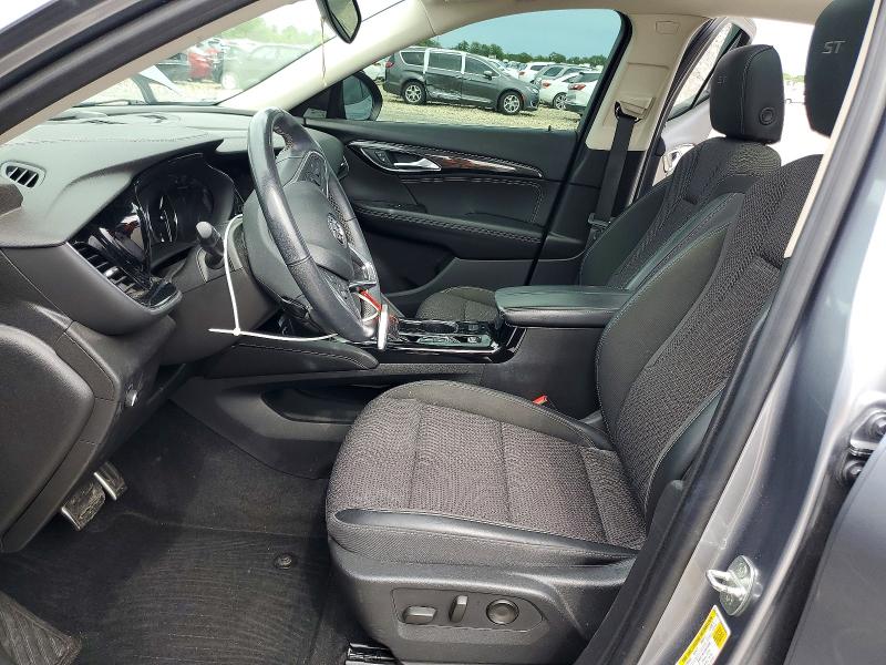 2022 Buick Envision მანქანა იყიდება აუქციონზე, vin: LRBAZLR40ND032236, აუქციონის ნომერი: 52572856