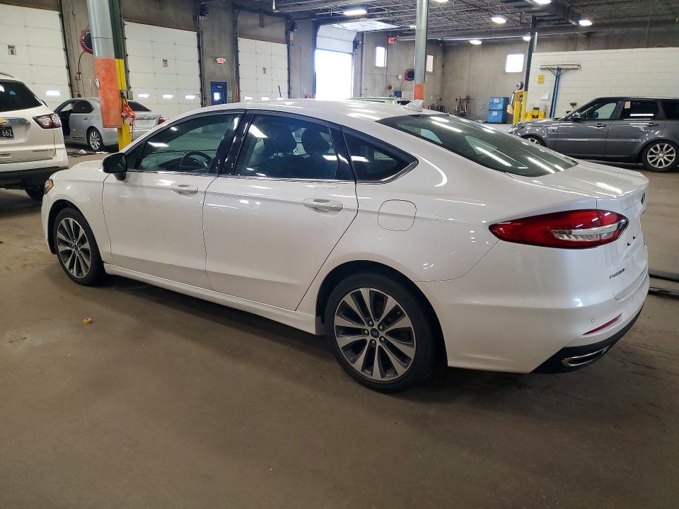 55073296 :رقم المزاد ، 3FA6P0T9XLR170537 vin ، 2020 Ford Fusion مزاد بيع