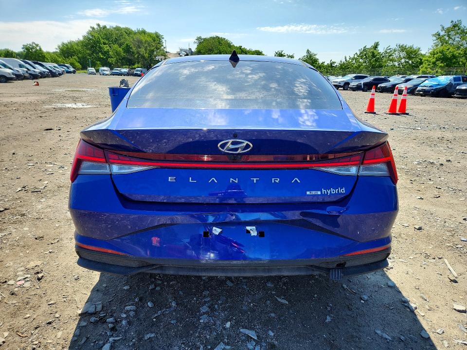 Продажа на аукционе авто 2022 Hyundai Elantra, vin: KMHLM4AJ5NU015122, номер лота: 55113316