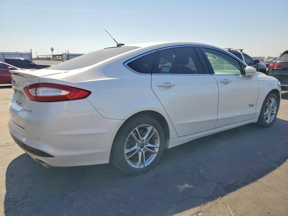 2016 Ford Fusion მანქანა იყიდება აუქციონზე, vin: 3FA6P0SU0GR270514, აუქციონის ნომერი: 53066226
