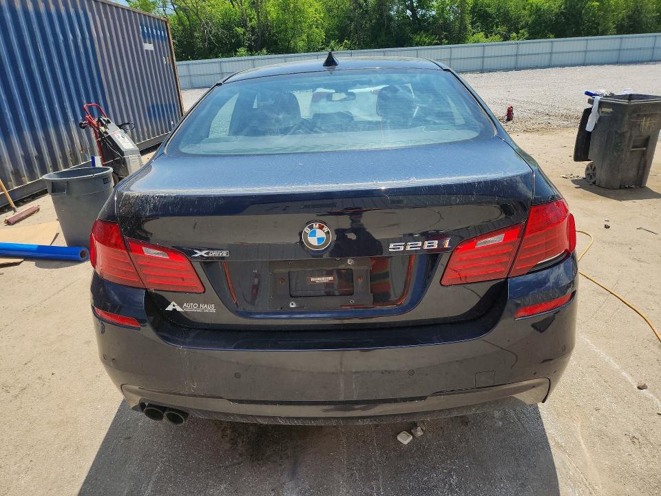 55075606 :رقم المزاد ، WBA5A7C56FD625360 vin ، 2015 Bmw 528 مزاد بيع