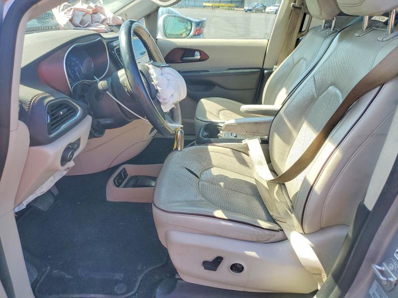 52100536 :رقم المزاد ، 2C4RC1GG6HR659144 vin ، 2017 Chrysler Pacifica مزاد بيع