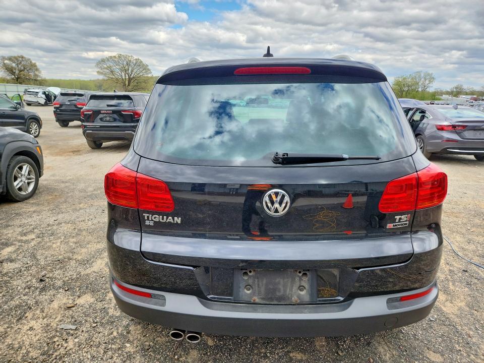 Продажа на аукционе авто 2016 Volkswagen Tiguan, vin: WVGBV7AX5GW566382, номер лота: 52615536