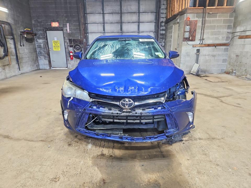 2016 Toyota Camry მანქანა იყიდება აუქციონზე, vin: 4T1BF1FK8GU610507, აუქციონის ნომერი: 55010086