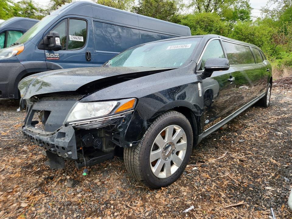 51944926 :رقم المزاد ، 2L1MJ5LTXKBL01732 vin ، 2019 Lincoln Mkt مزاد بيع