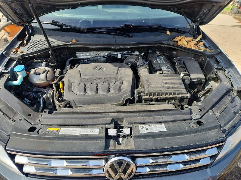 52352356 :رقم المزاد ، 3VV2B7AX3KM186531 vin ، 2019 Volkswagen Tiguan مزاد بيع