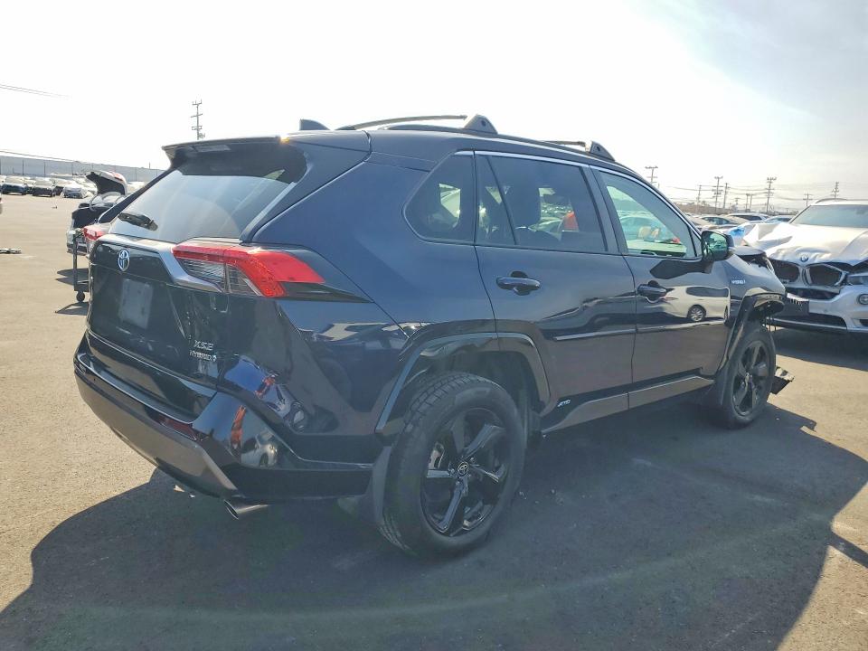 Продажа на аукционе авто 2021 Toyota Rav4, vin: 4T3E6RFV8MU039805, номер лота: 53553586