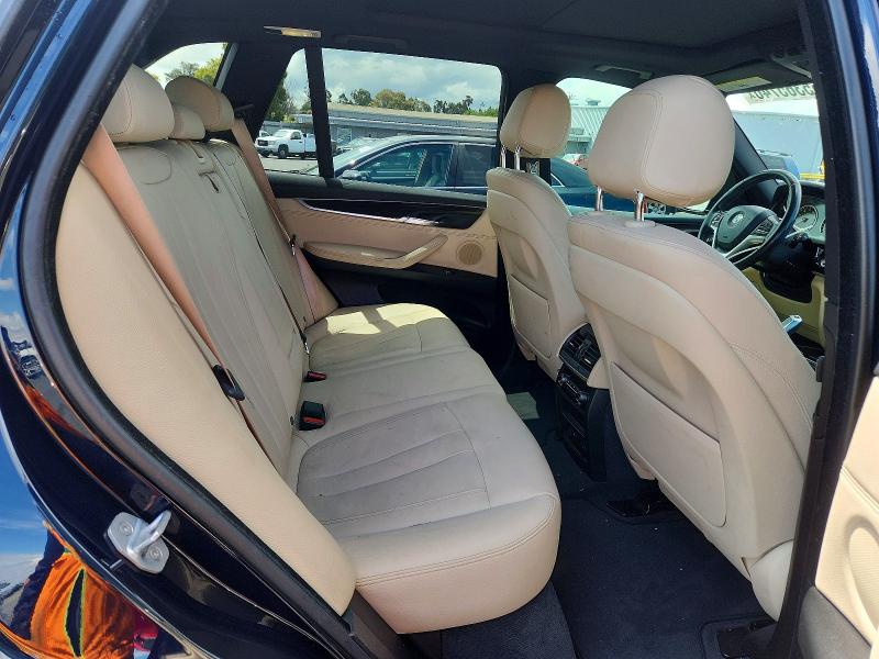 55365746 :رقم المزاد ، 5UXKR2C39H0X05678 vin ، 2017 Bmw X5 مزاد بيع
