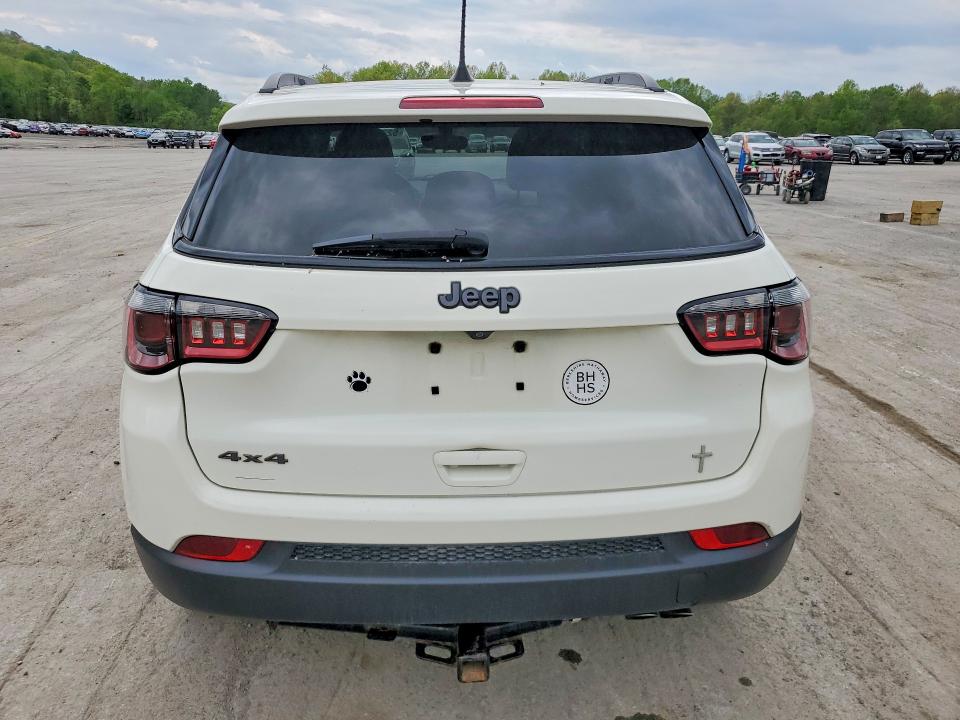 Продаж на аукціоні авто 2021 Jeep Compass, vin: 3C4NJDEBXMT573064, номер лоту: 52345126