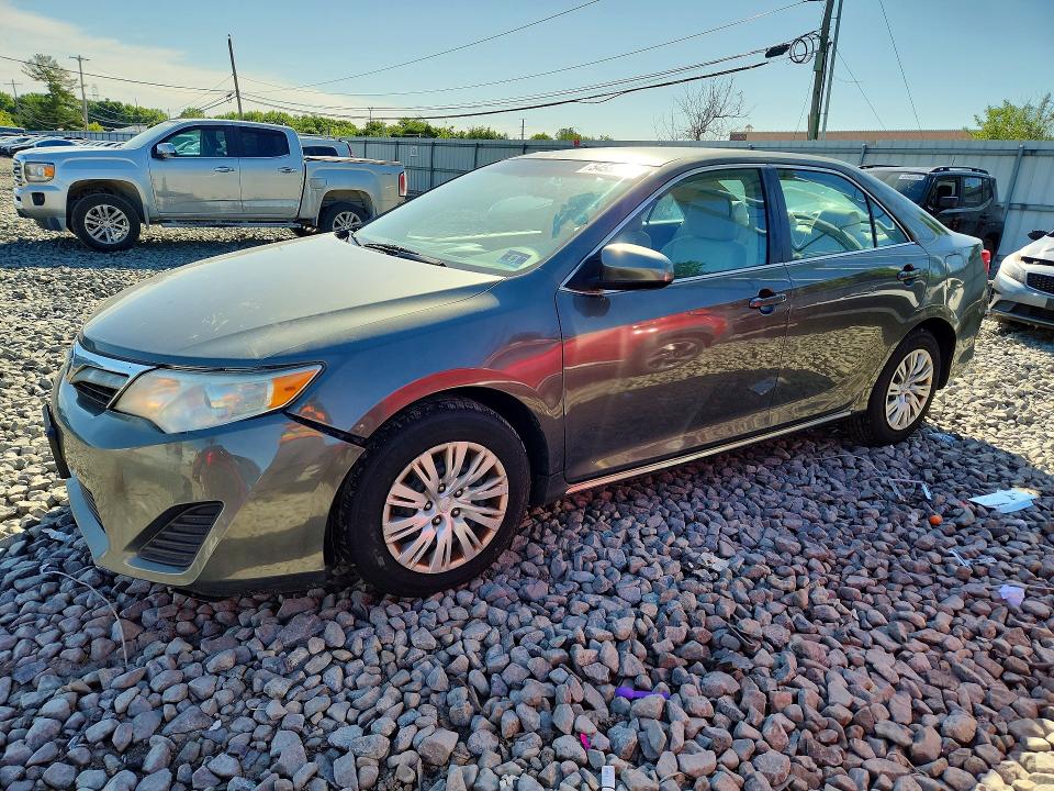 2013 Toyota Camry მანქანა იყიდება აუქციონზე, vin: 4T4BF1FK7DR313150, აუქციონის ნომერი: 54555916