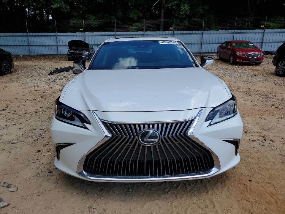 53608896 :رقم المزاد ، 58ADZ1B10LU077150 vin ، 2020 Lexus Es مزاد بيع