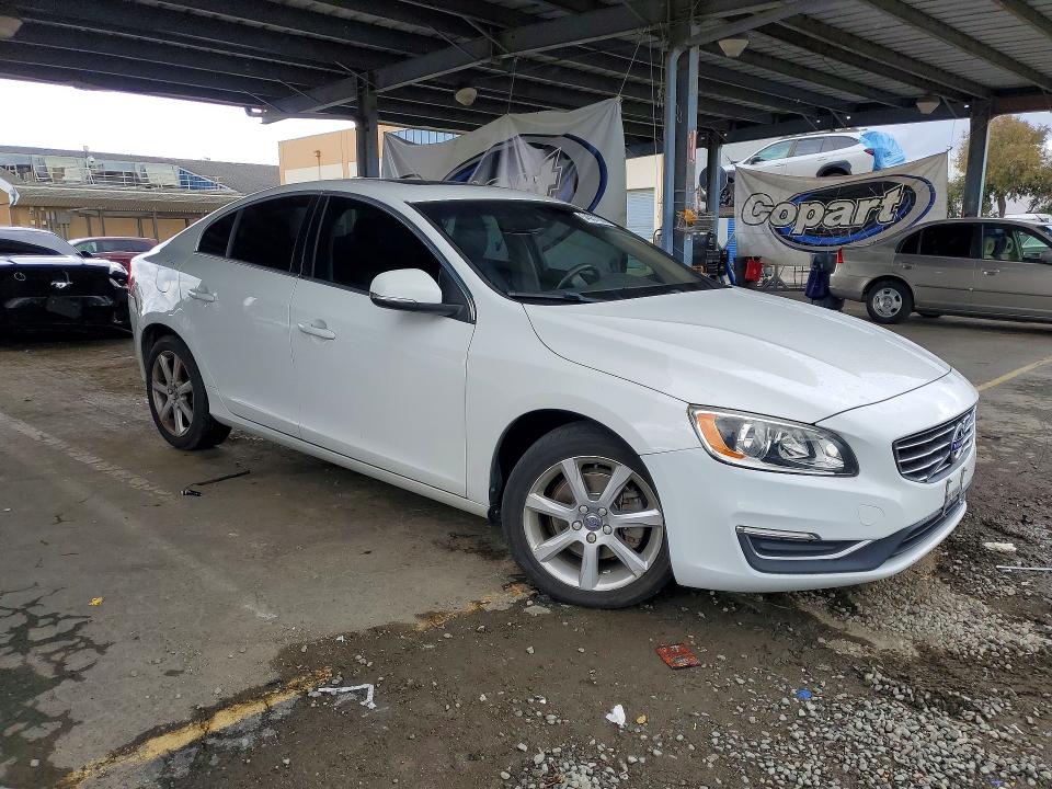 Продаж на аукціоні авто 2016 Volvo S60, vin: YV126MFKXG2397930, номер лоту: 54557926