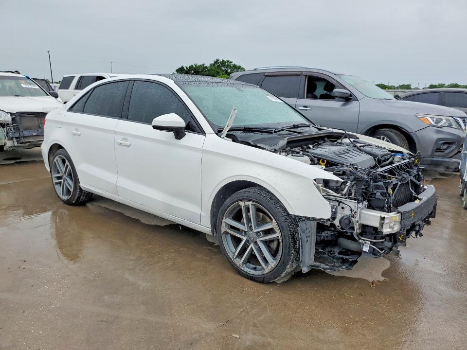 Продаж на аукціоні авто 2020 Audi A3, vin: WAUAUGFF2LA103851, номер лоту: 51895076