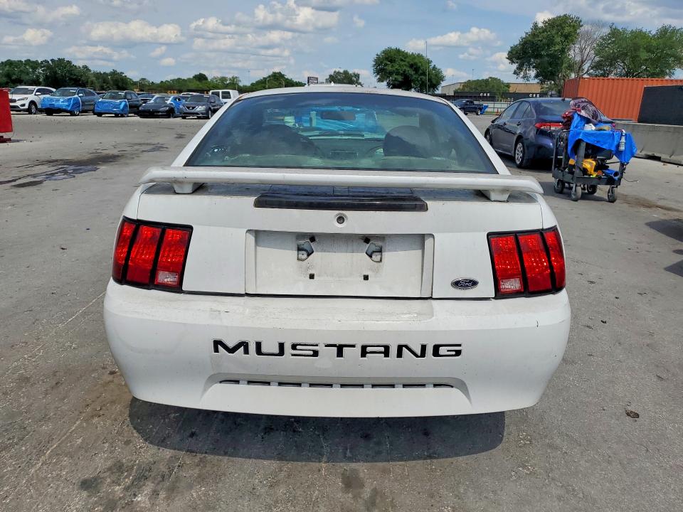 Продажа на аукционе авто 2004 Ford Mustang, vin: 1FAFP404X4F102480, номер лота: 51680306