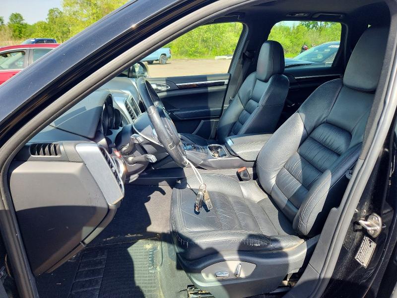52263916 :رقم المزاد ، WP1AA2A24DLA01930 vin ، 2013 Porsche Cayenne مزاد بيع
