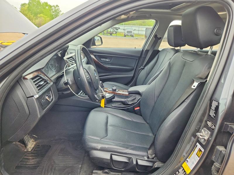 52188056 :رقم المزاد ، WBA3C3C53EF987319 vin ، 2014 Bmw 320 مزاد بيع