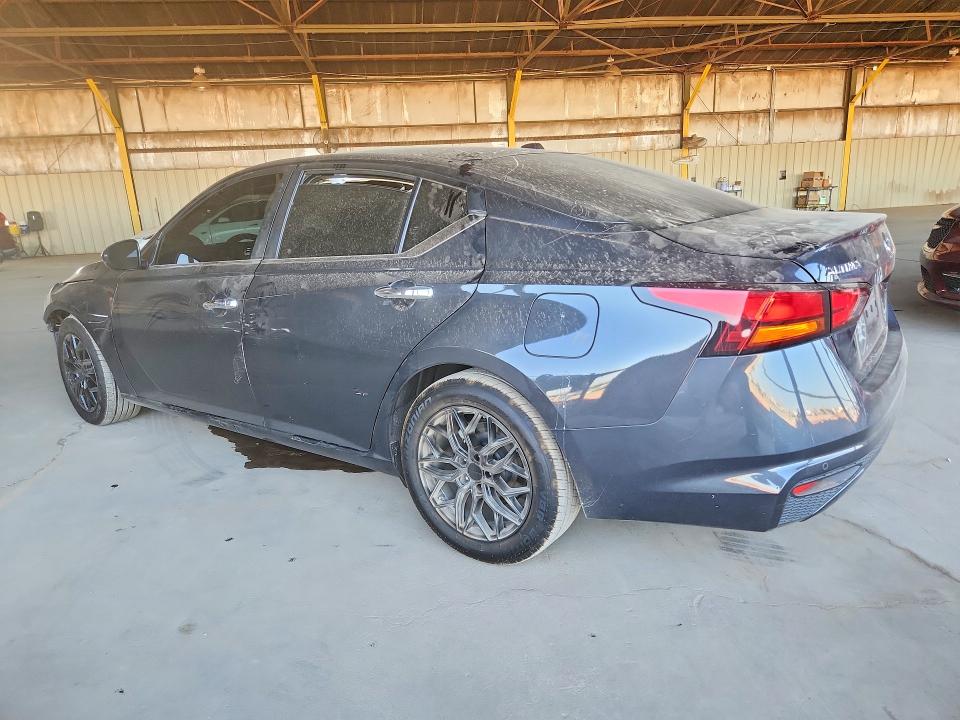52101766 :رقم المزاد ، 1N4BL4DV5NN329838 vin ، 2022 Nissan Altima مزاد بيع