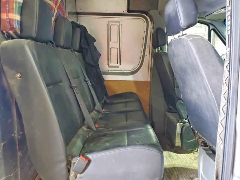 53721276 :رقم المزاد ، WD3PE8DC8F5957811 vin ، 2015 Mercedes-benz Sprinter مزاد بيع