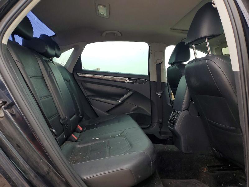 Продажа на аукционе авто 2017 Volkswagen Passat, vin: 1VWBT7A31HC044209, номер лота: 52600846