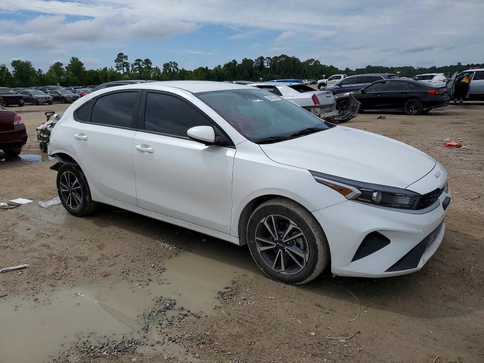 54520346 :رقم المزاد ، 3KPF24AD6PE686687 vin ، 2023 Kia Forte مزاد بيع