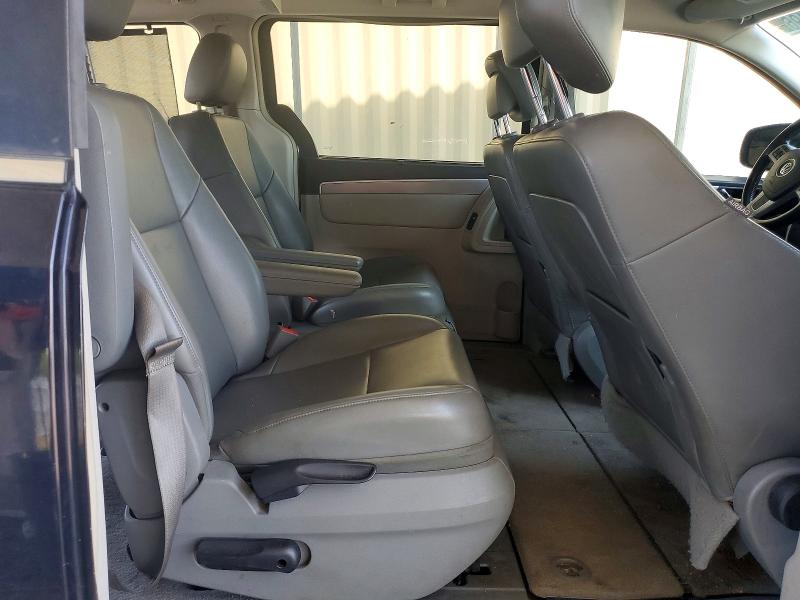 53914496 :رقم المزاد ، 2V4RW3DG5BR670639 vin ، 2011 Volkswagen Routan مزاد بيع