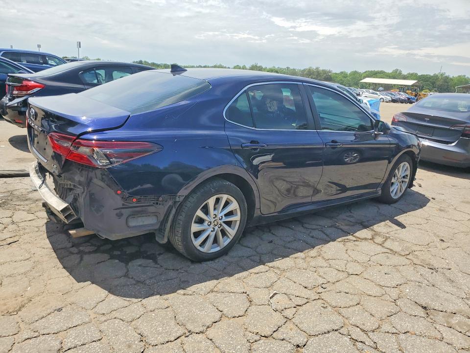 2022 Toyota Camry მანქანა იყიდება აუქციონზე, vin: 4T1C11AK4NU619177, აუქციონის ნომერი: 52903676