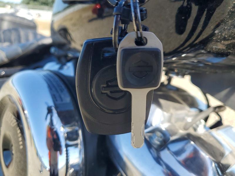 51821806 :رقم المزاد ، 1HD1YJ927TB022124 vin ، 2026 Harley Davidson Fxbb مزاد بيع