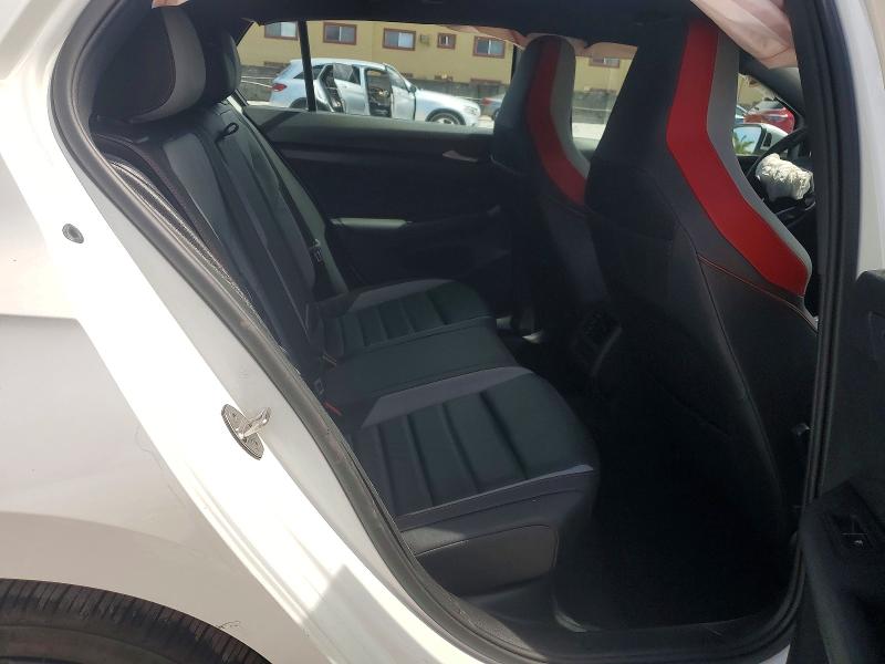 54842906 :رقم المزاد ، WVW987CD5NW204837 vin ، 2022 Volkswagen Gti مزاد بيع