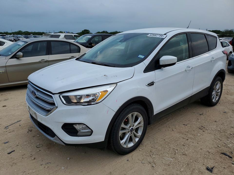 52682786 :رقم المزاد ، 1FMCU0GD2KUB65260 vin ، 2019 Ford Escape مزاد بيع