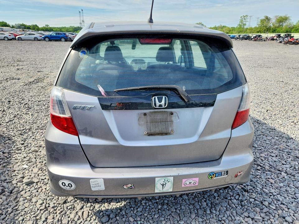 2010 Honda Fit მანქანა იყიდება აუქციონზე, vin: JHMGE8H4XAS015535, აუქციონის ნომერი: 55453686