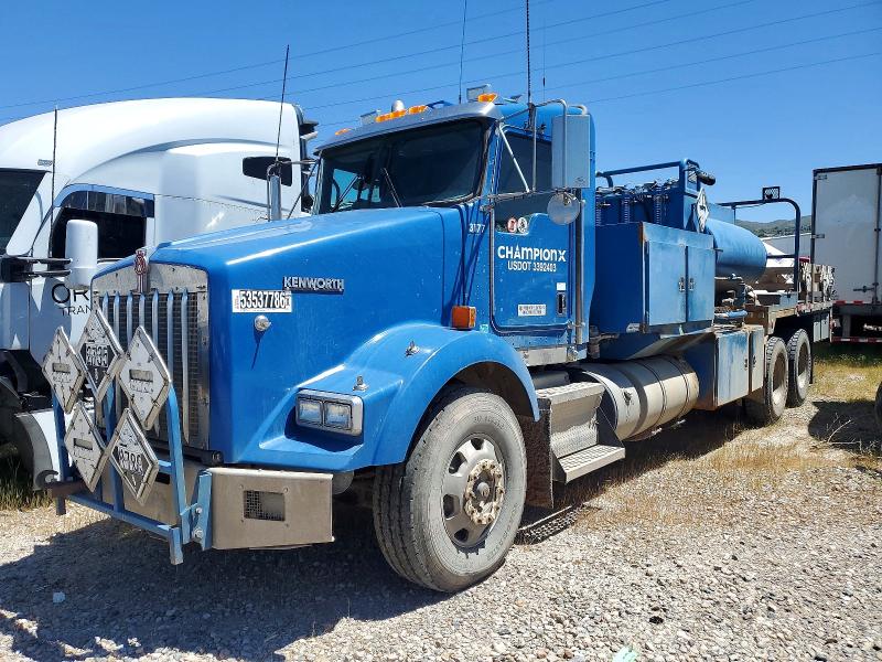 53537786 :رقم المزاد ، 1NKDL40X0BJ295660 vin ، 2011 Kenworth Construction مزاد بيع