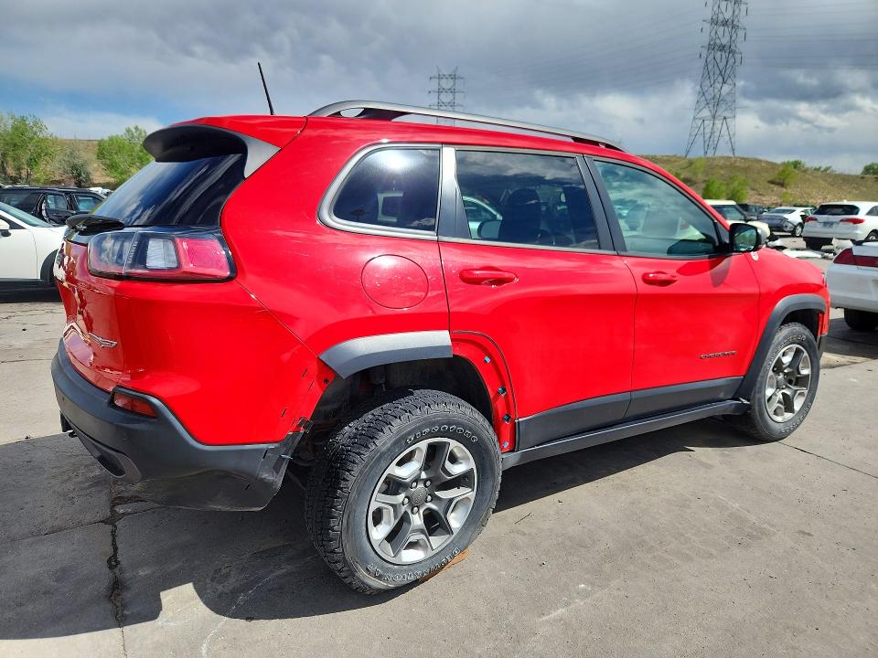 53275546 :رقم المزاد ، 1C4PJMBX8KD280548 vin ، 2019 Jeep Cherokee مزاد بيع