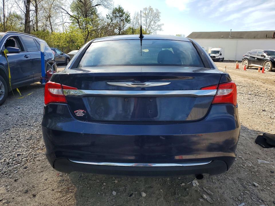 2014 Chrysler 200 მანქანა იყიდება აუქციონზე, vin: 1C3CCBBB7EN118995, აუქციონის ნომერი: 53102716